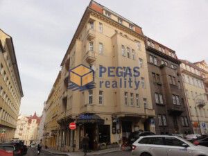 B 19  2+1 Karlovy Vary-centrum
